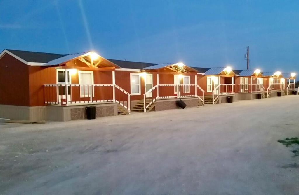 Grand Inn Big Lake Екстериор снимка